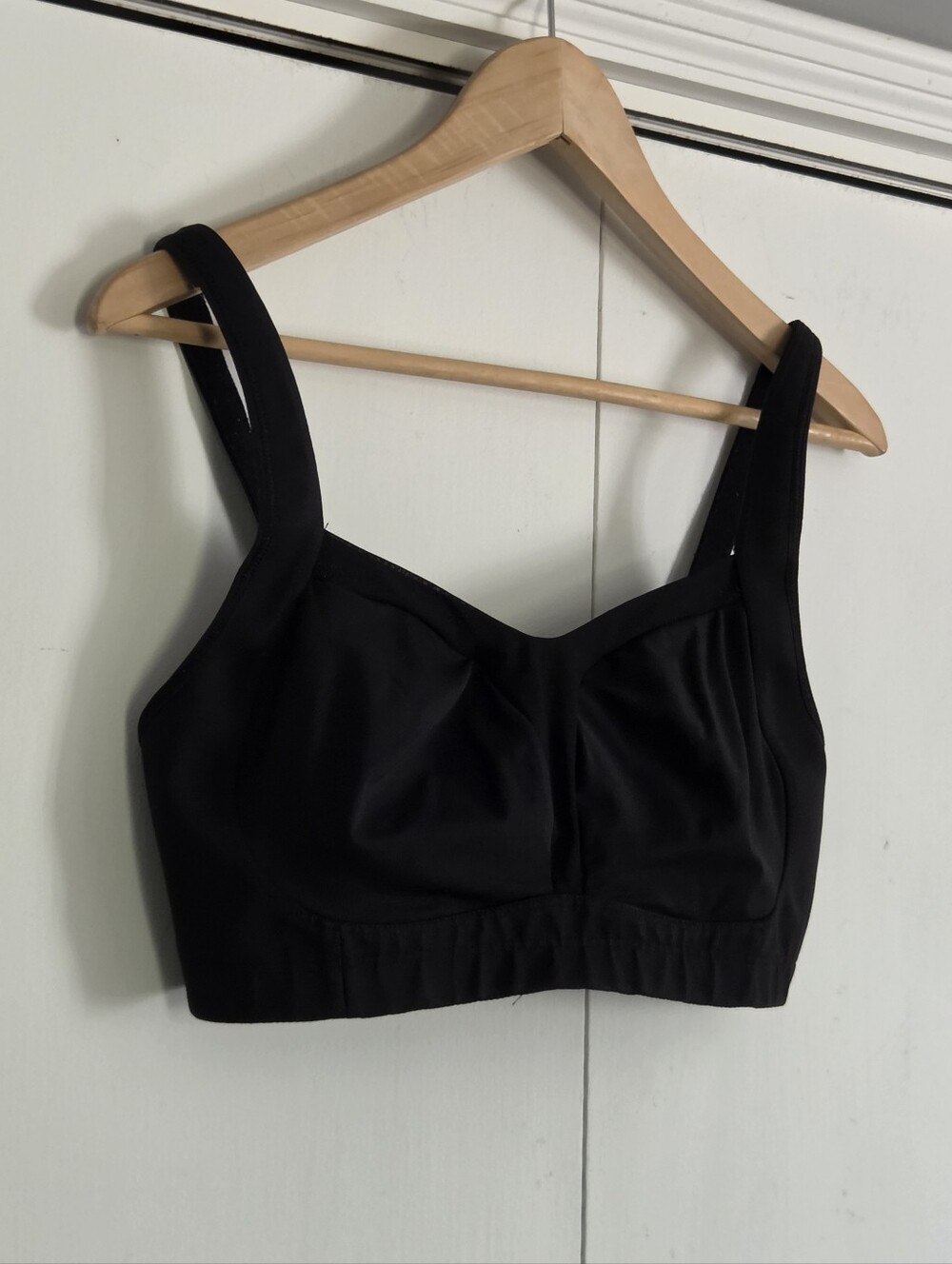 lululemon athletica Black Supportive Crop Bra